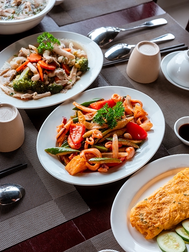 AdoraBay family meal