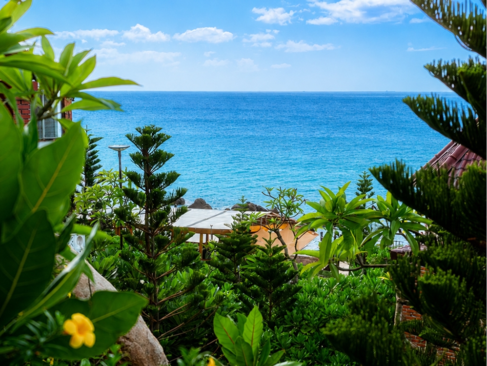 AdoraBay beachfront view