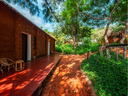 AdoraBay Deluxe Garden grounds 1-2.webp